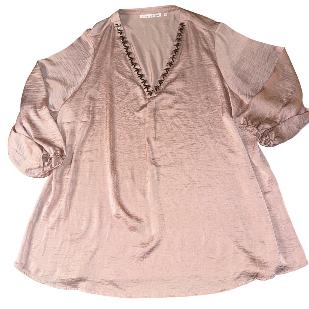 Violet + Claire Blouse 2X Pink Embellished V-Neck Satin 3/4 Sleeve Top